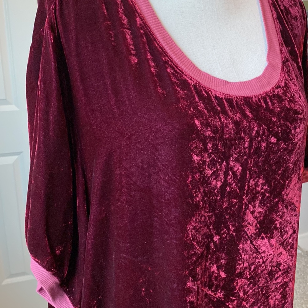 Johnny Was Pete & Greta designer maroon velvety top size XL